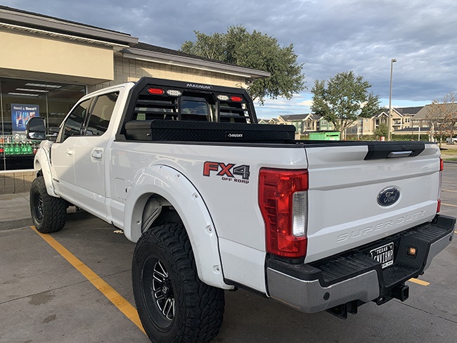 2019-F250-Lariat-Low-Pro-Magnum-Rack